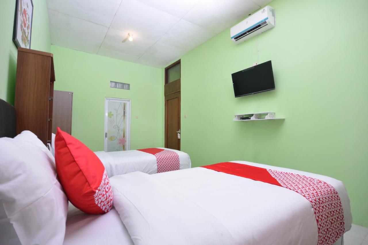 Hotel Super Oyo 1046 Omah Pathok Yogyakarta Esterno foto
