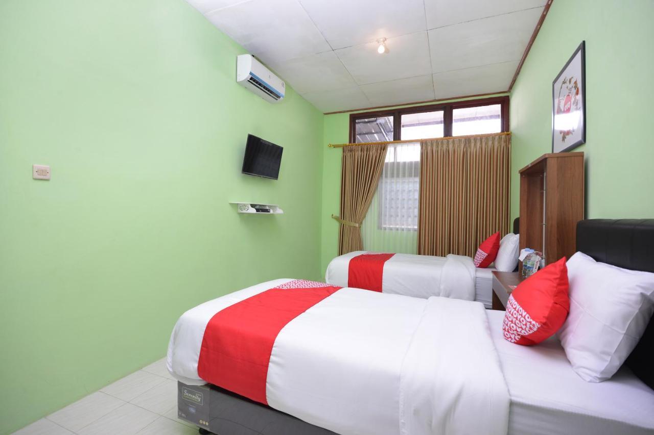 Hotel Super Oyo 1046 Omah Pathok Yogyakarta Esterno foto