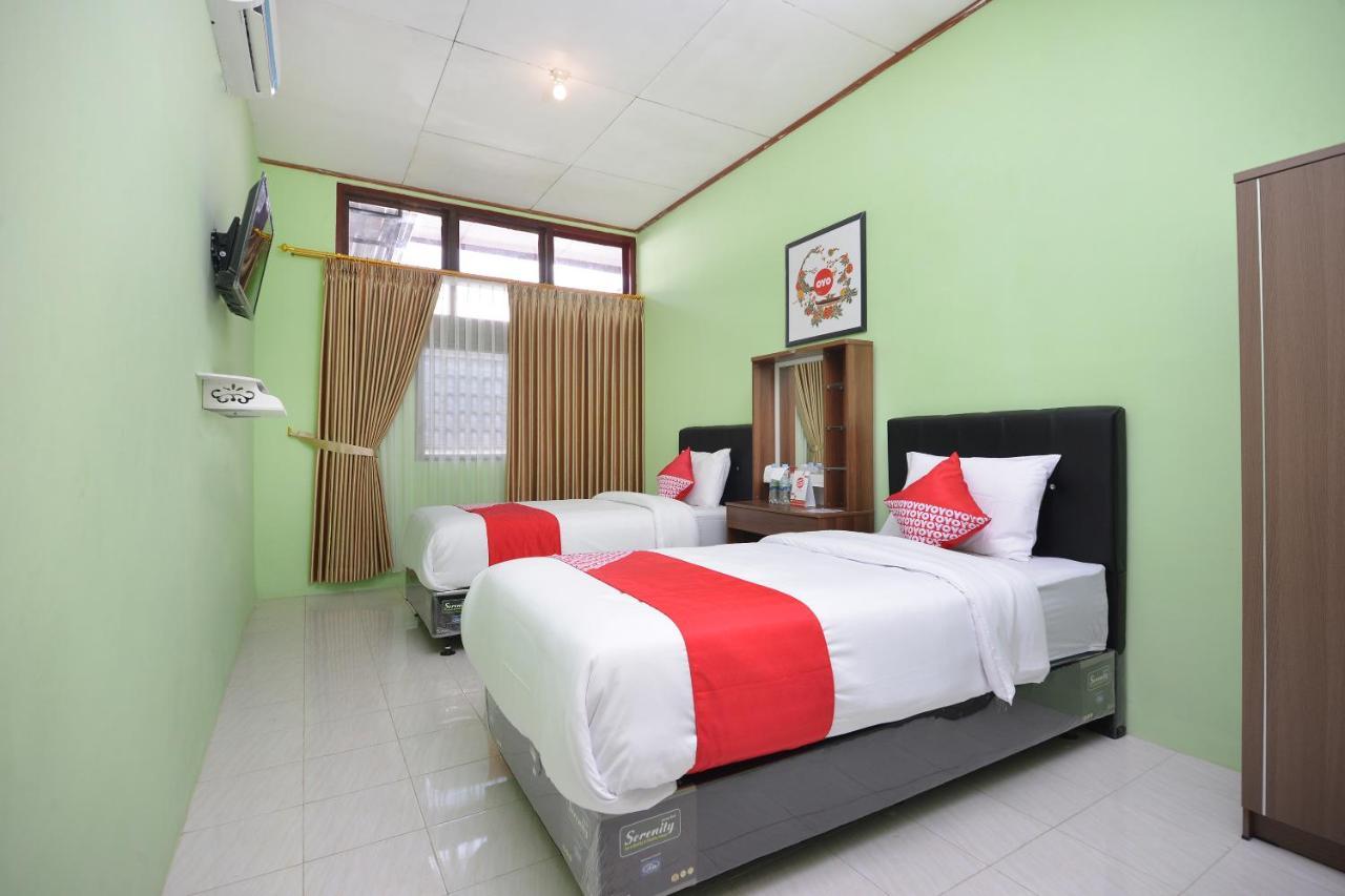 Hotel Super Oyo 1046 Omah Pathok Yogyakarta Esterno foto