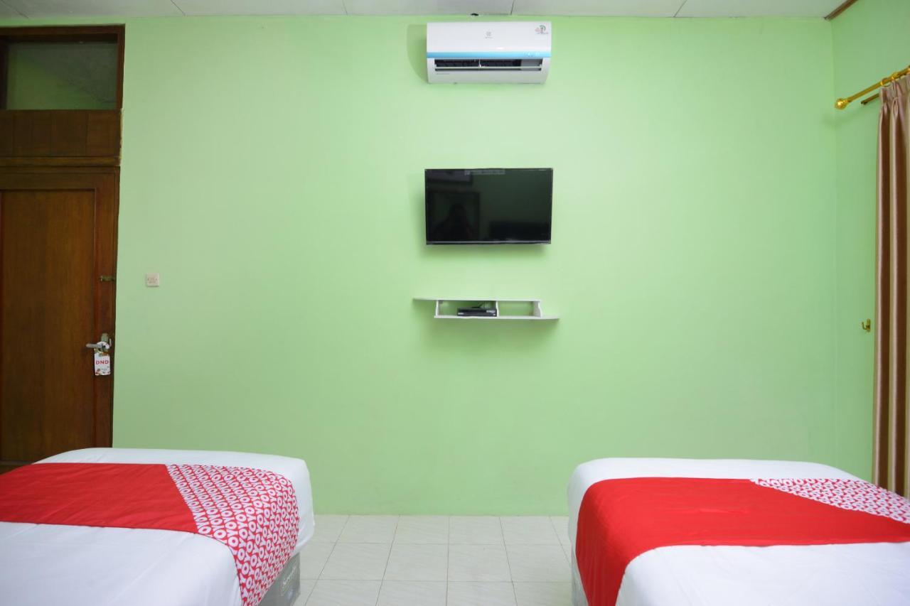 Hotel Super Oyo 1046 Omah Pathok Yogyakarta Esterno foto
