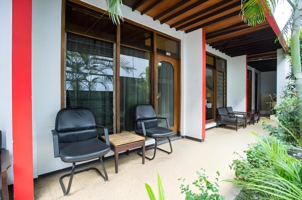 Hotel Super Oyo 1046 Omah Pathok Yogyakarta Esterno foto