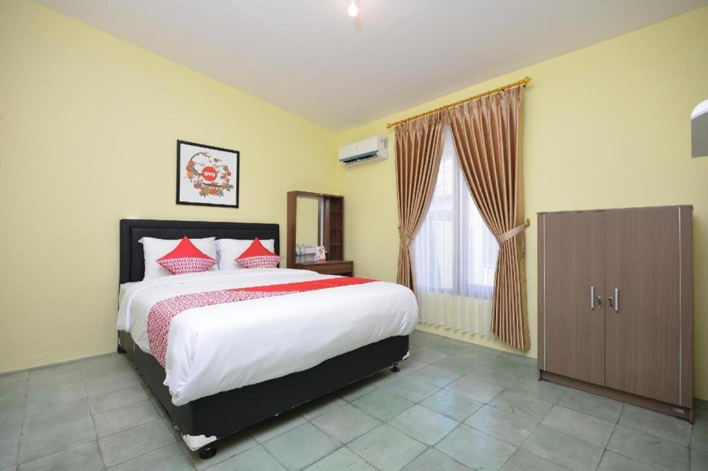 Hotel Super Oyo 1046 Omah Pathok Yogyakarta Esterno foto
